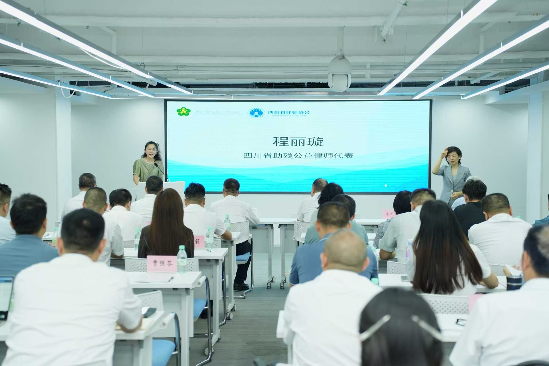 1783058084376406.png 图片1.png